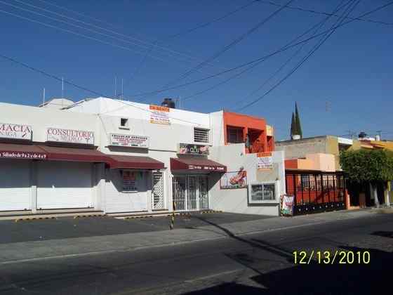Oficina/Local Comercial Plaza Zoquipan 3255