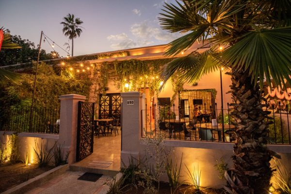 LOCAL COMERCIAL EN RENTA PARA RESTAURANT COL. MODERNA $30,000