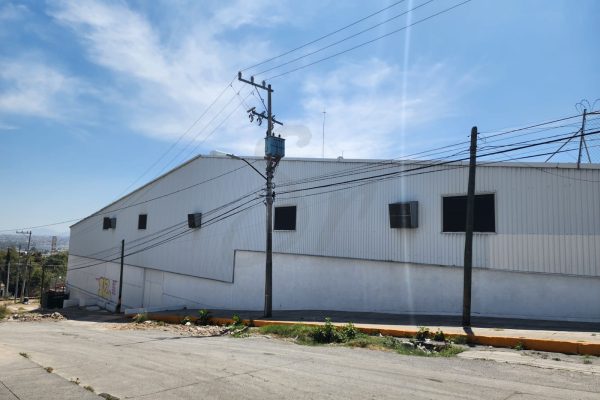 Bodega en renta Prolongación Gobernador Curiel