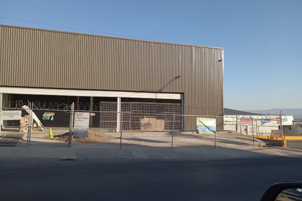 BODEGA EN RENTA PROLONGACION GOBERNADOR CURIEL 1752/LOCAL