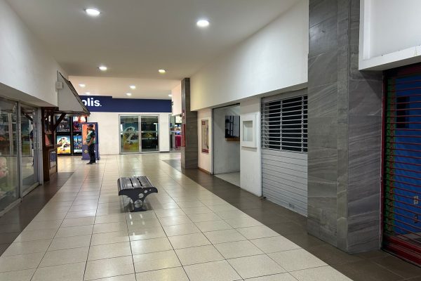 LOCAL EN RENTA PLAZA LA TORRES-8H  $10,950