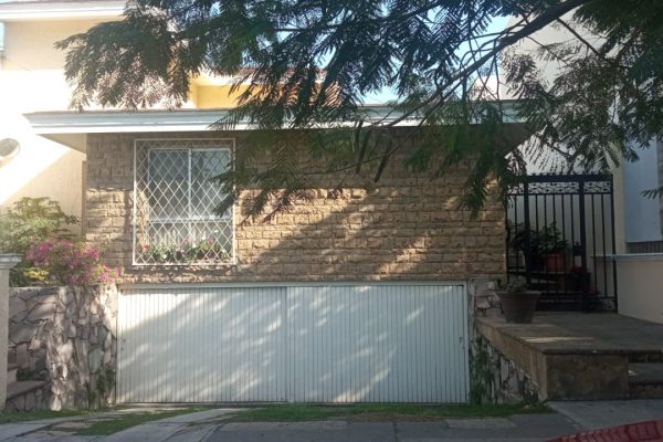 Casa en Renta Bosques de La Victoria $35,000