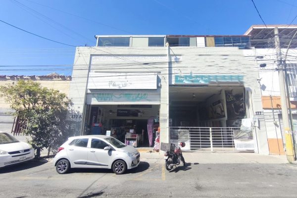 BODEGA EN RENTA EN SANTA TERESITA $150,000